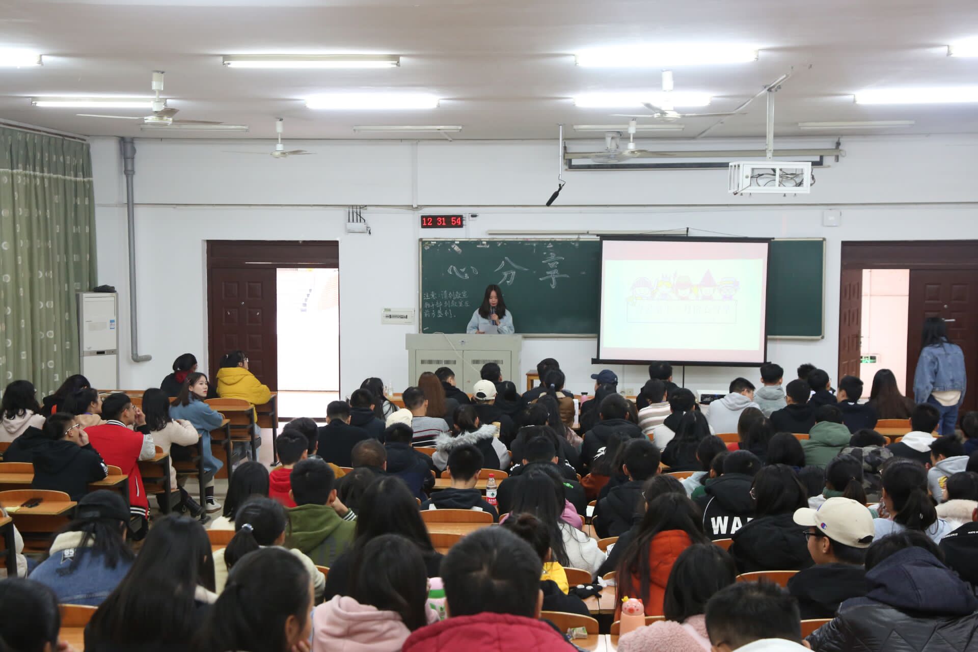 53CF214060B9F02A004D34AAD6B45DB2